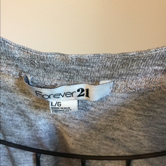 Forever 21 gray top - Picture 5 of 5